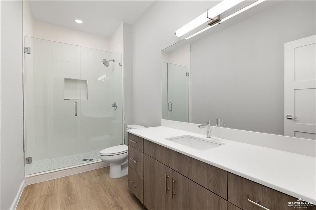 Photo 22 of 2700 Mockingbird Road #1
