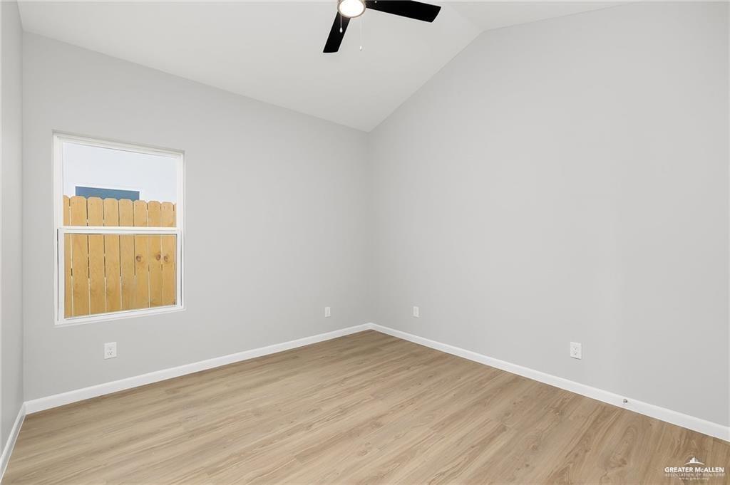 Photo 9 of 2700 Mockingbird Road #1