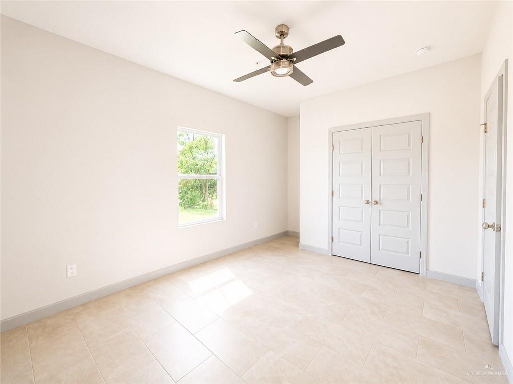 Photo 3 of 921 Jay Avenue #3