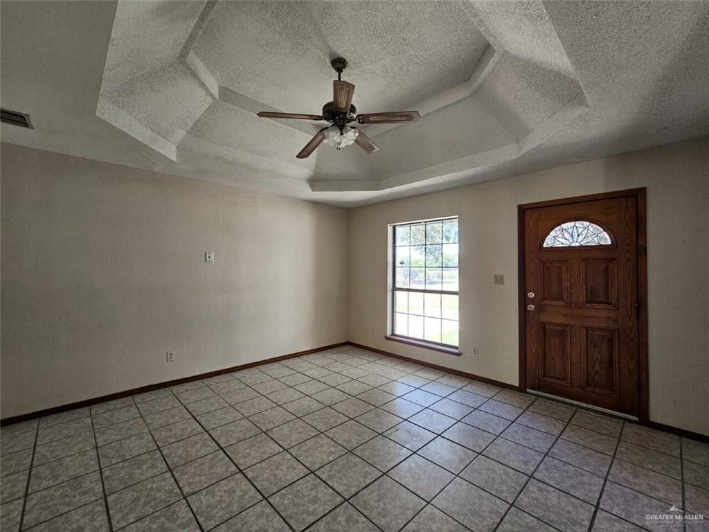 Photo 3 of 7706 Jasman Road