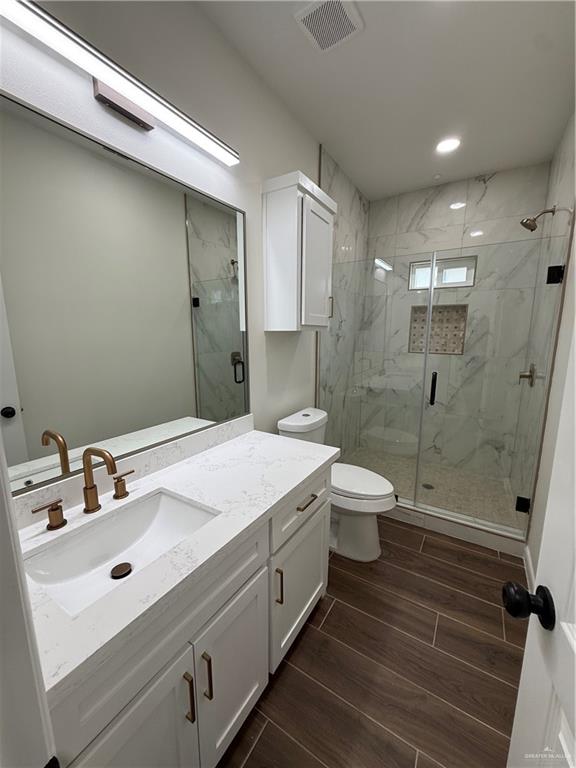 Photo 5 of 1301 Woodlands Trail #3