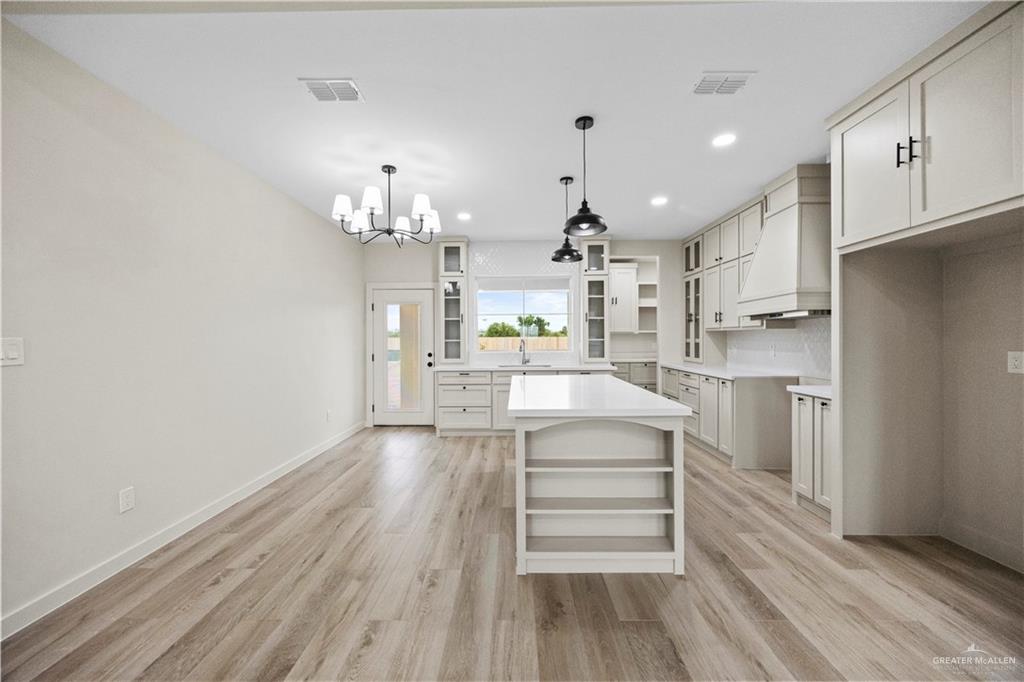 Photo 8 of 1328 9th Street