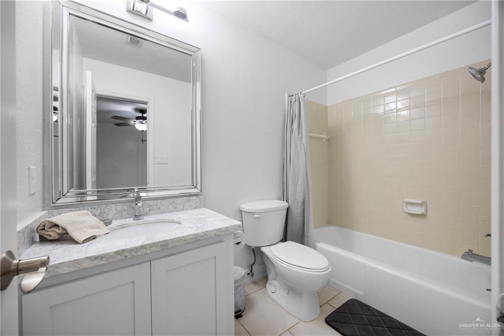 Photo 12 of 901 Dallas Avenue #6