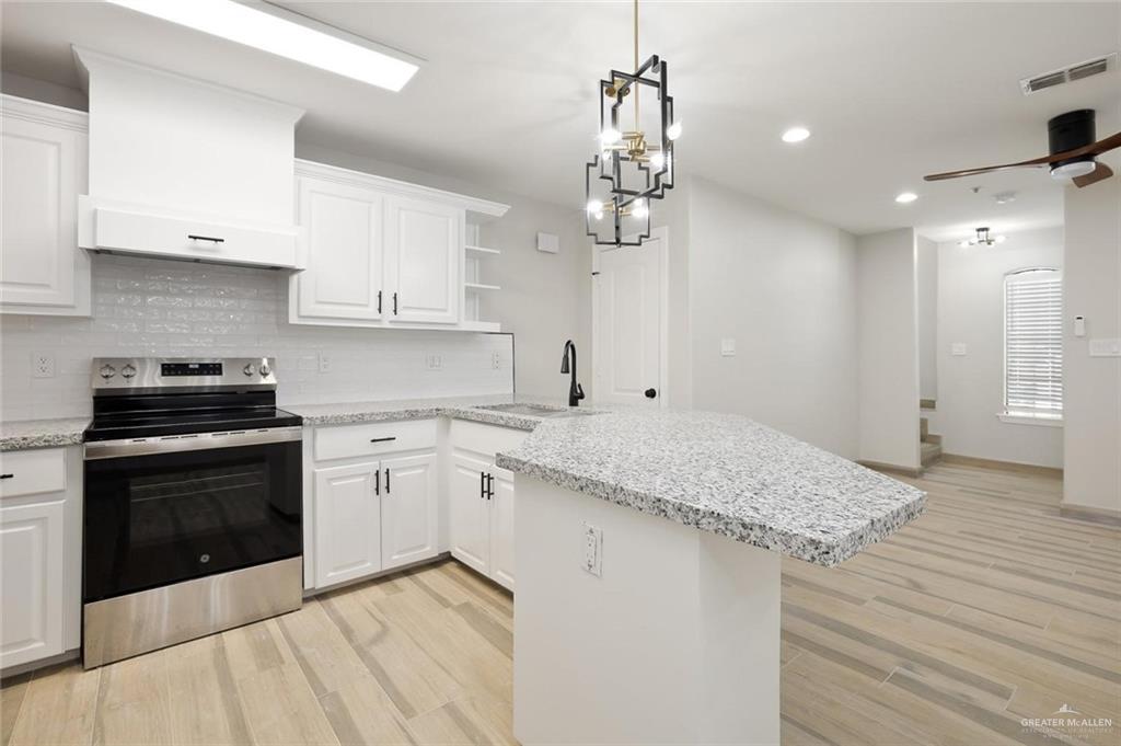Photo 3 of 213 49th Street #1