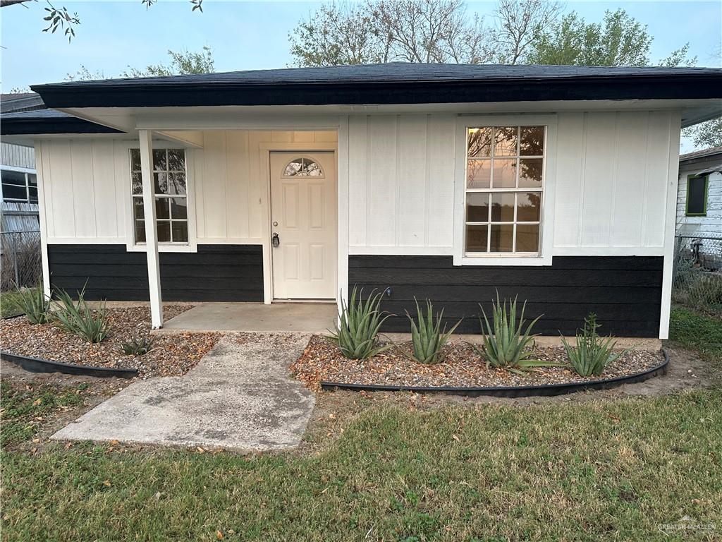 Photo 1 of 846 Garza Street, Mercedes