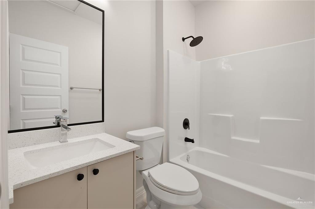 Photo 15 of 4305 Heron Avenue #5