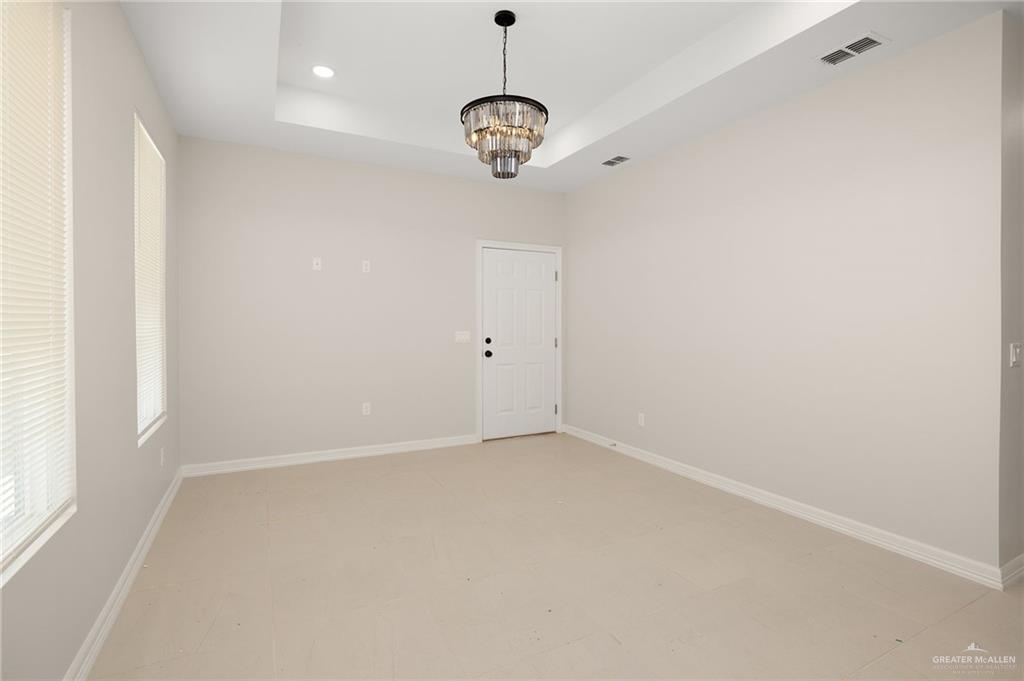 Photo 4 of 4305 Heron Avenue #5