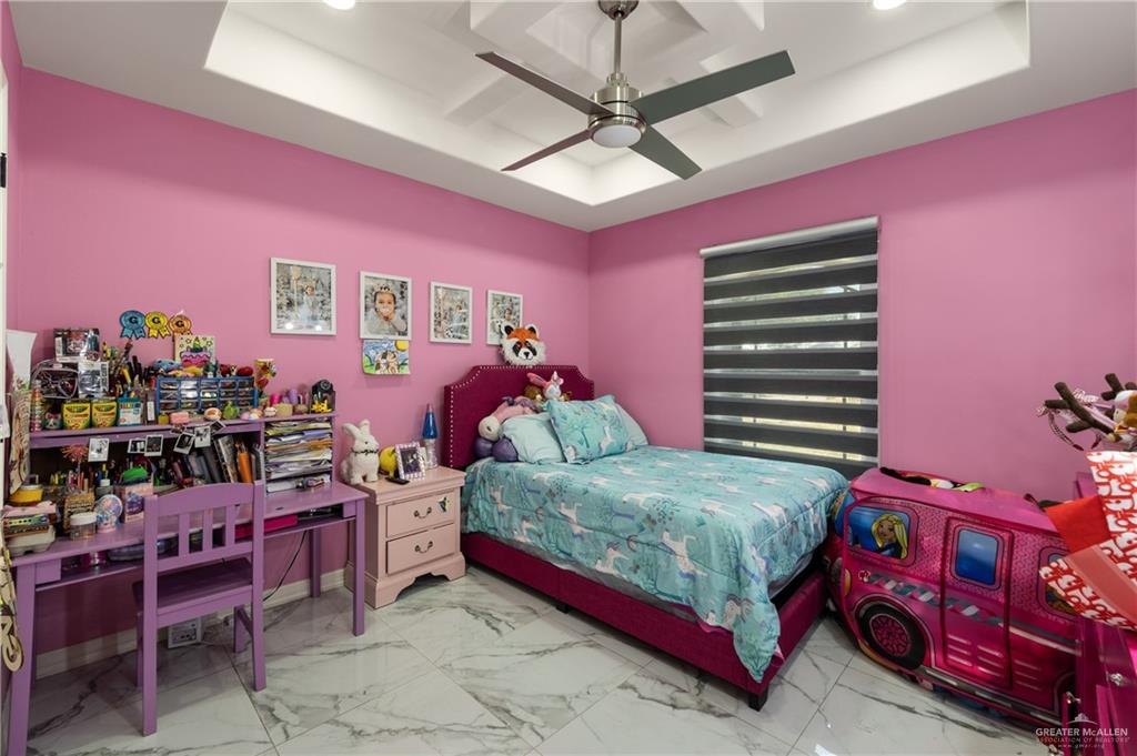 Photo 12 of 502 Casiano Street