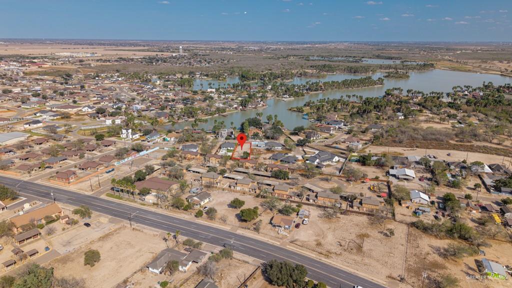 Photo 3 of 932 Kika De La Garza Boulevard