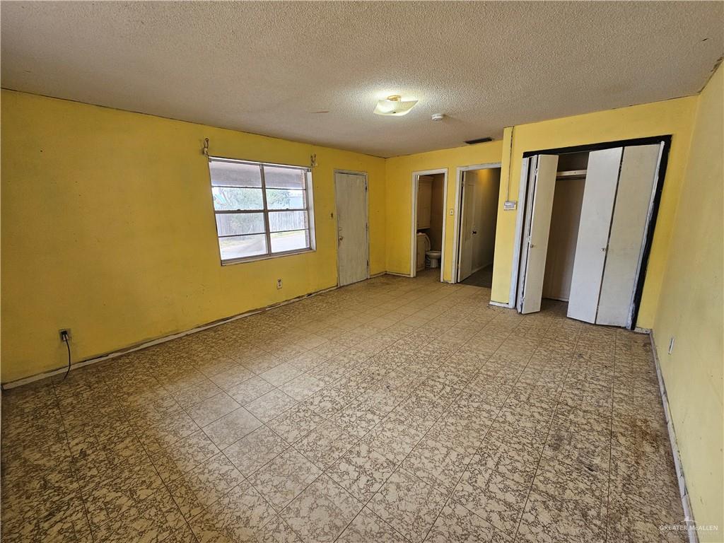 Photo 9 of 330 Oak Street