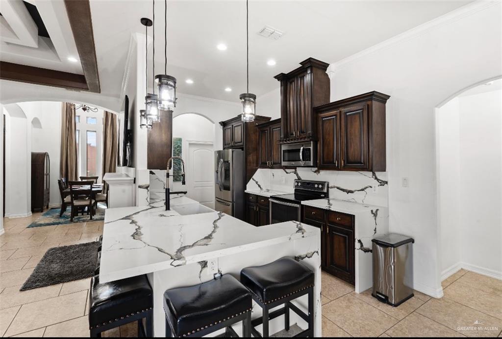 Photo 3 of 1330 Loretta Lynn Drive