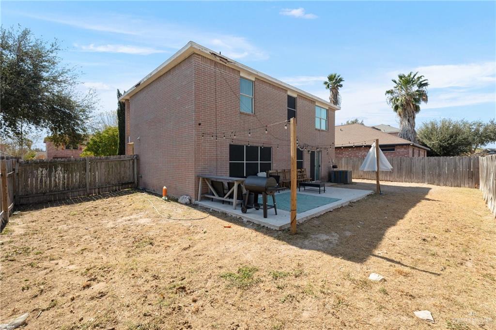 Photo 14 of 3404 Princeton Avenue