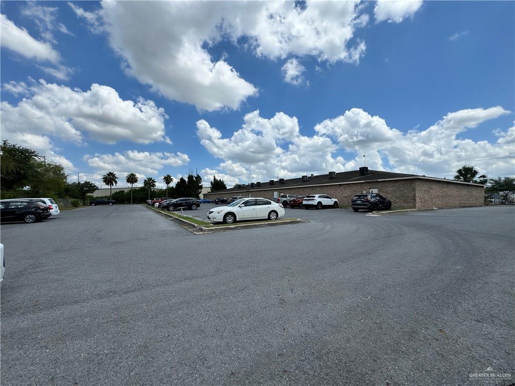 Photo 15 of 1060 Mackintosh Drive