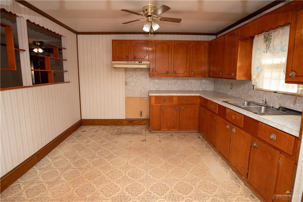 Photo 14 of 501 Park Avenue