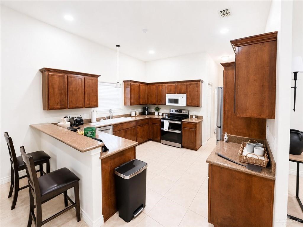 Photo 19 of 3720 Macquarie Drive