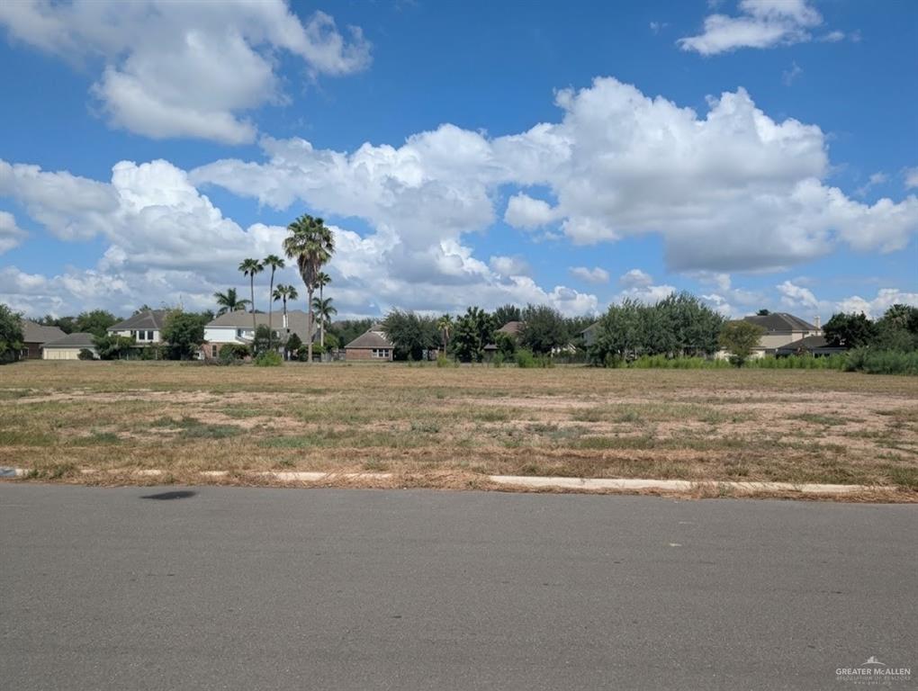 Photo 3 of 2701 El Jardin Street