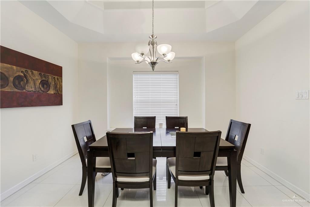 Photo 9 of 2510 Driftwood Court