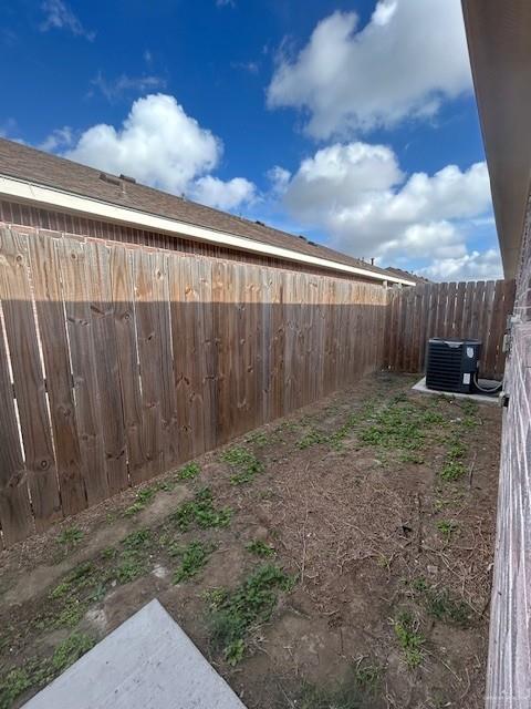 Photo 11 of 1008 La Pointe Avenue