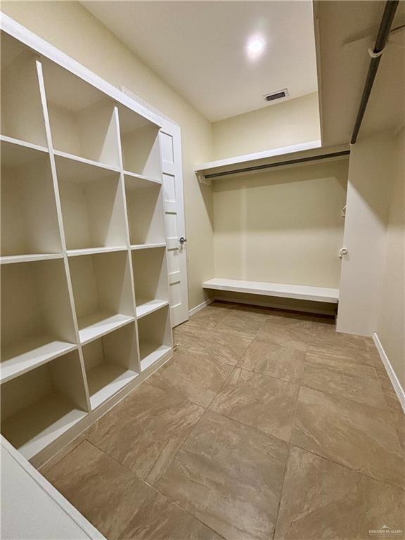 Photo 17 of 2816 Ernesto Drive