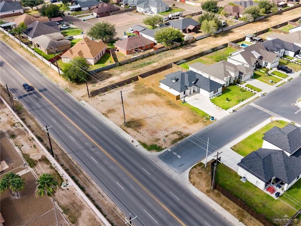 Photo 3 of 501 Hunter Drive