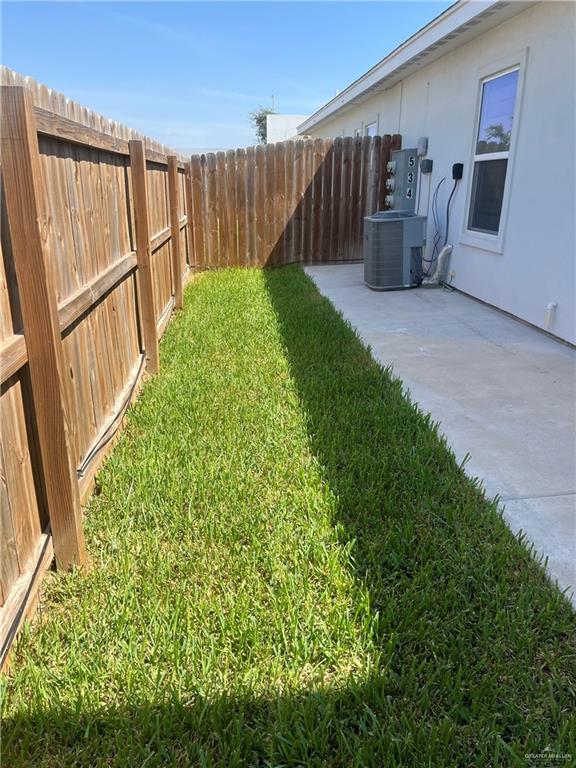 Photo 22 of 5900 Northwestern Avenue #3