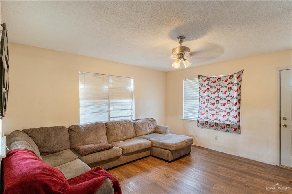 Photo 4 of 323 20th Avenue