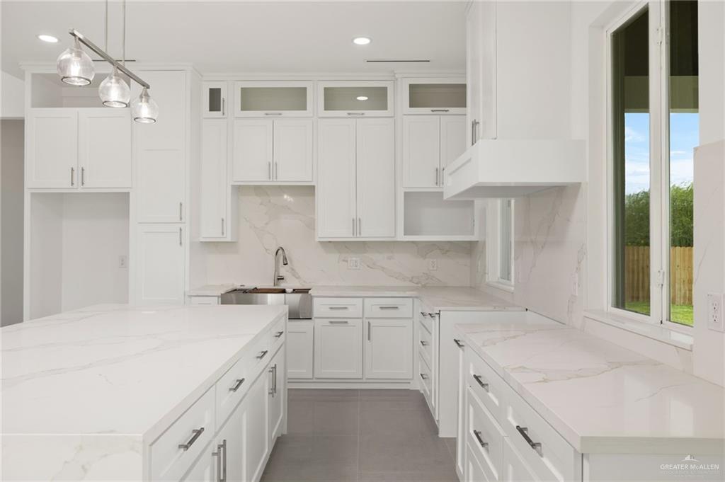 Photo 6 of 1033 Solaris Lane