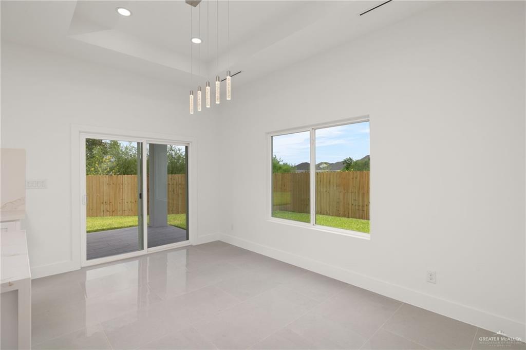 Photo 7 of 1033 Solaris Lane