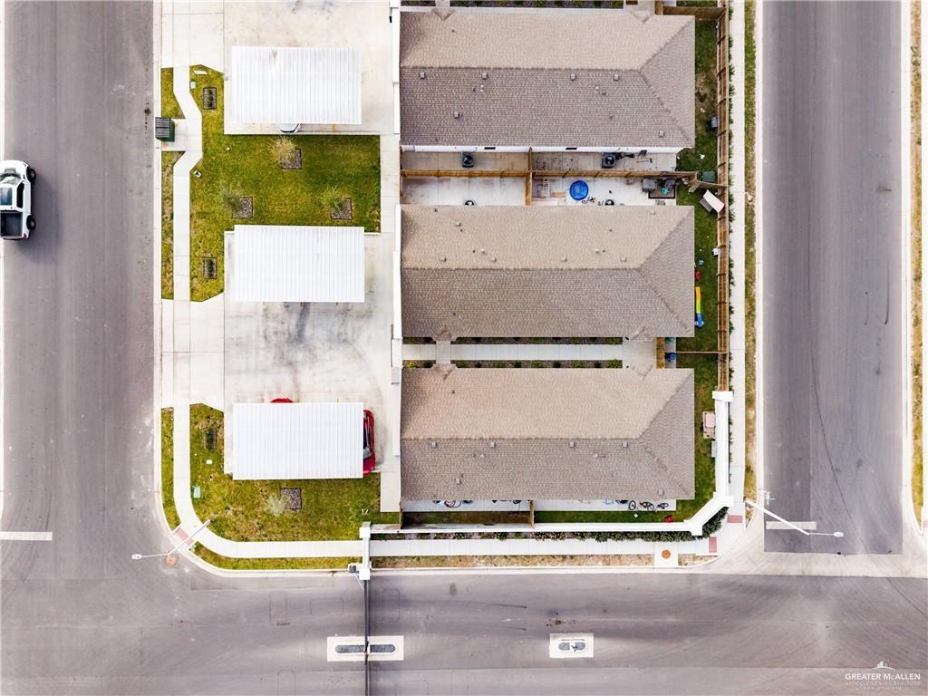 Photo 12 of 3400 Ventura Avenue