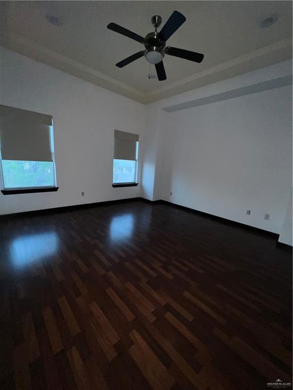 Photo 15 of 4217 Colbath Avenue #250b
