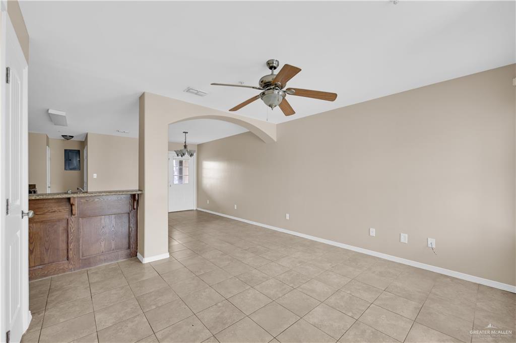 Photo 2 of 1607 Omni Avenue #2