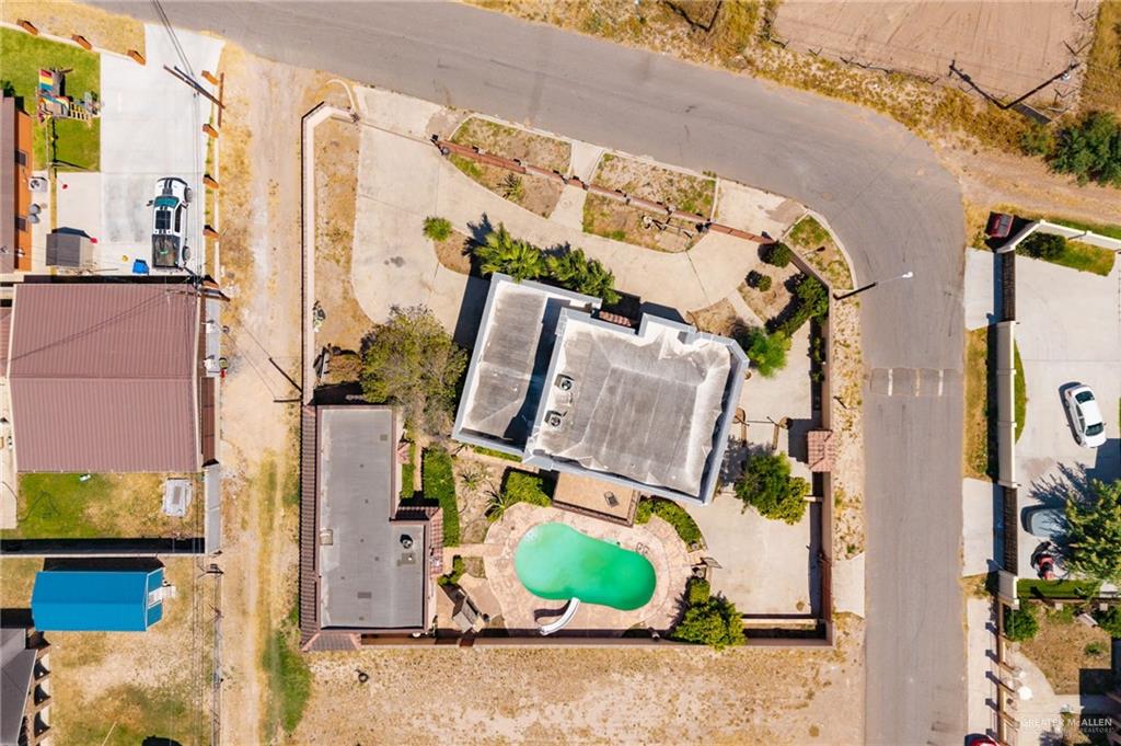 Photo 20 of 682 Alto Bonito Street