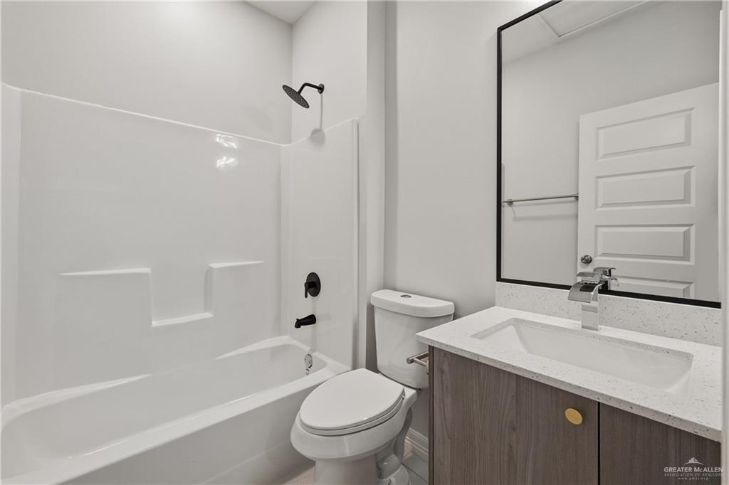 Photo 10 of 4221 Heron Avenue #19A