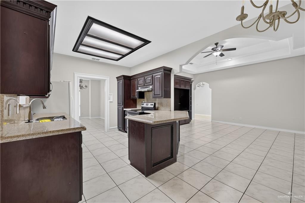 Photo 9 of 959 Cielo Grande Drive
