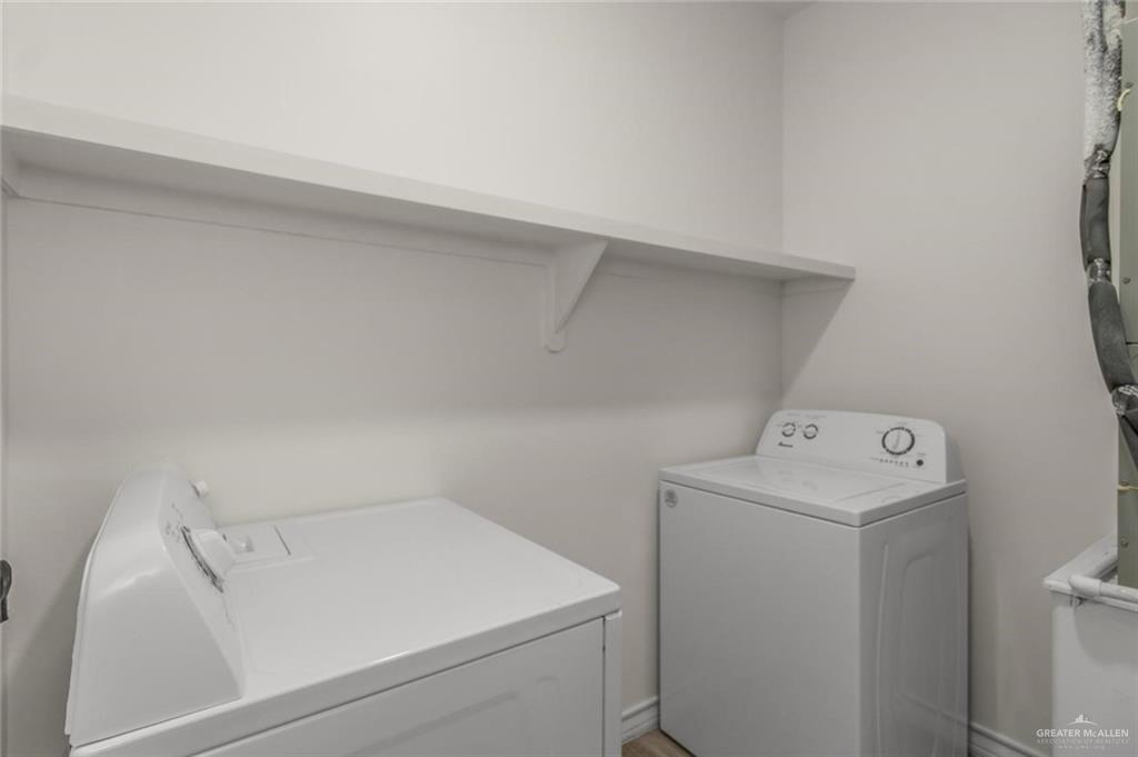 Photo 8 of 900 Redbud Avenue #15a4