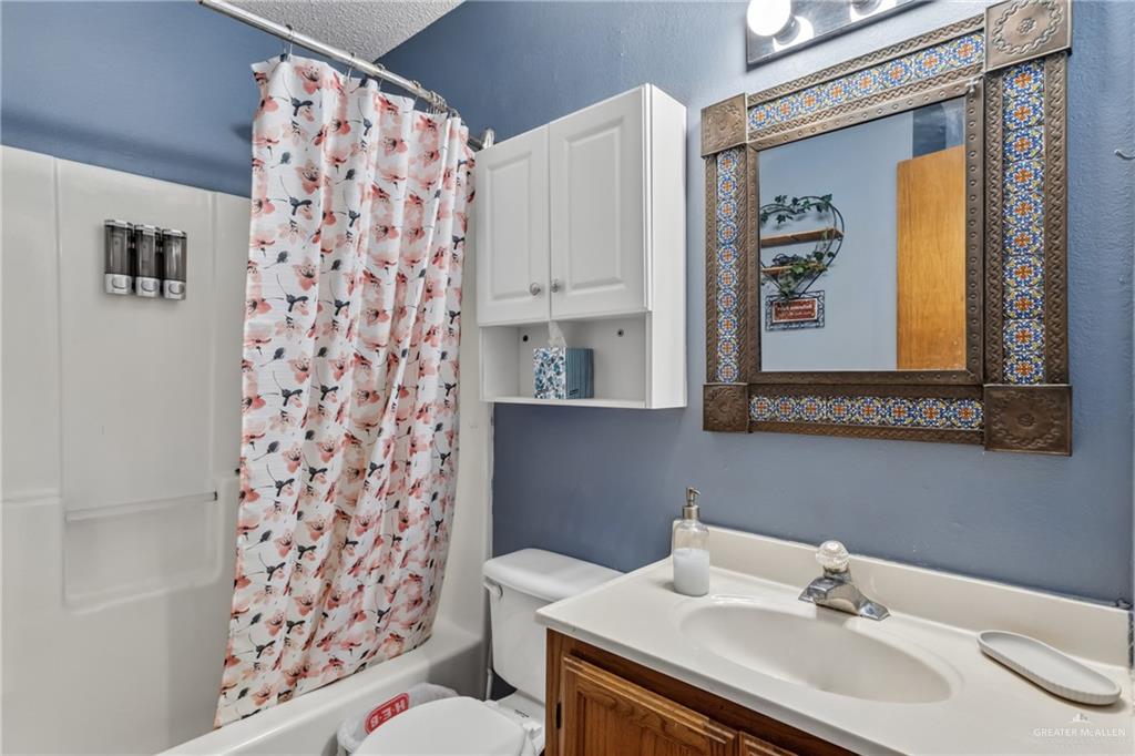 Photo 11 of 3906 Agassi Drive