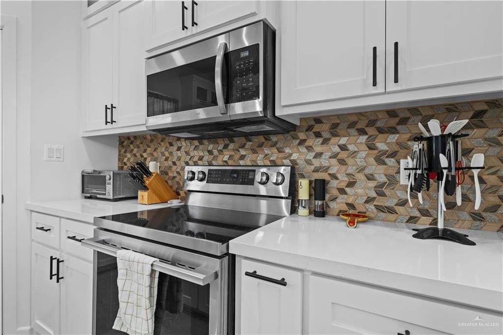 Photo 7 of 2729 Conroe Road