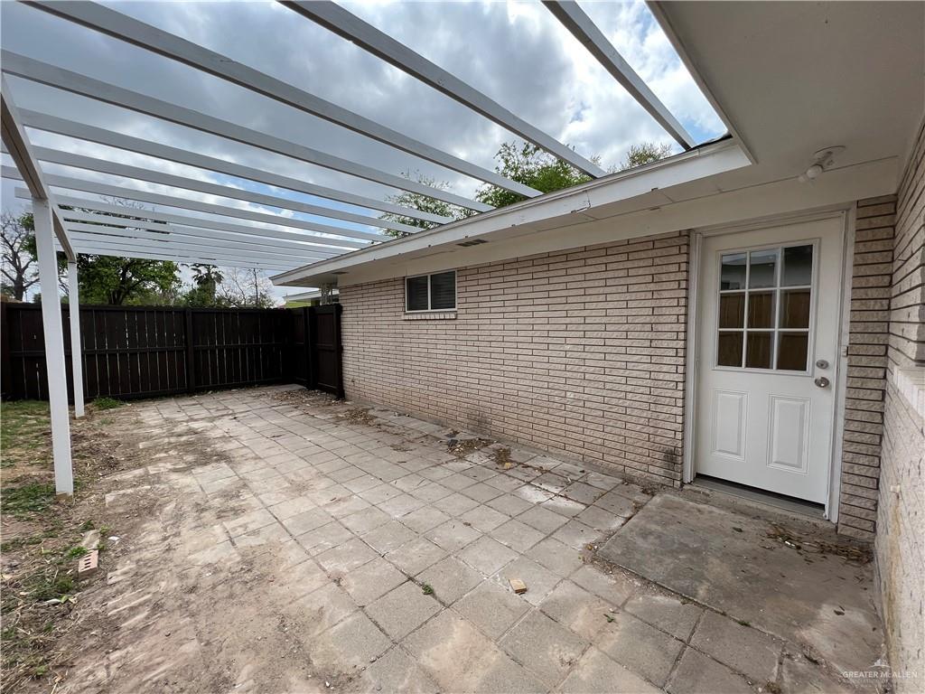 Photo 10 of 415 17th Street