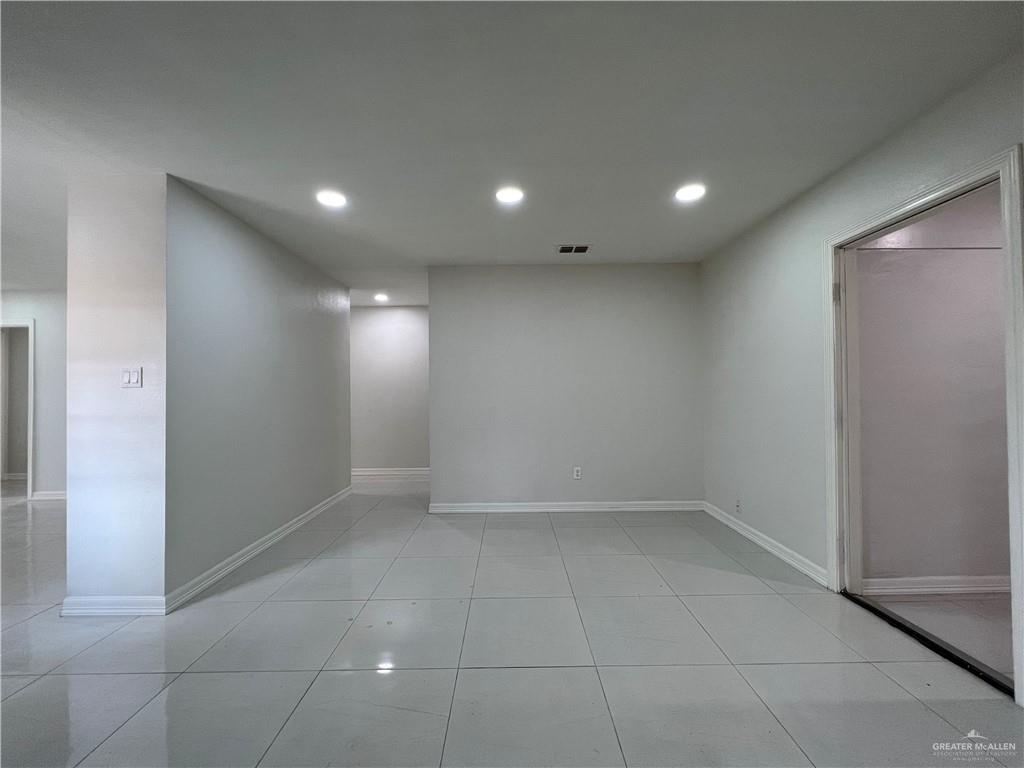 Photo 34 of 415 17th Street