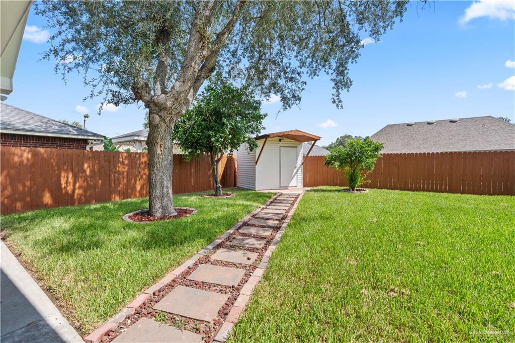Photo 19 of 1904 Baylor Avenue
