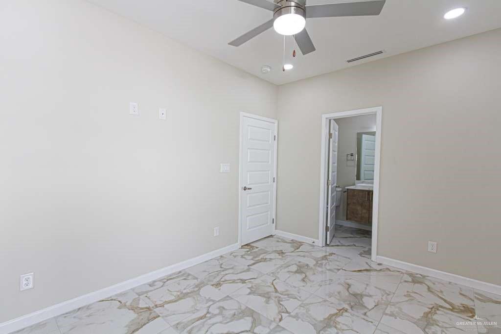Photo 6 of 409 Emerald Avenue