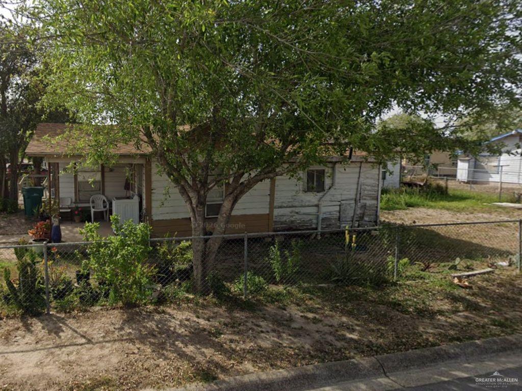 Photo 1 of 715 Lucas Avenue, Pharr