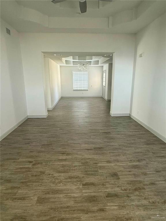 Photo 2 of 1004 Villas Del Norte Street