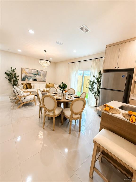 Photo 5 of 4213 Hummingbird Avenue #92