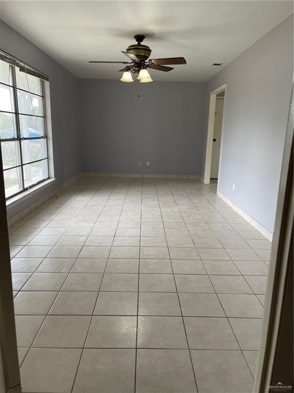 Photo 2 of 1101 Siesta Drive