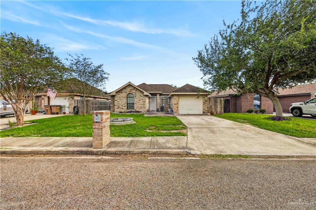 Photo 1 of 802 Thelma Drive, Edinburg