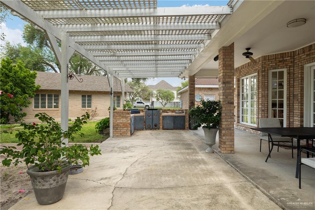 Photo 40 of 505 17th Street