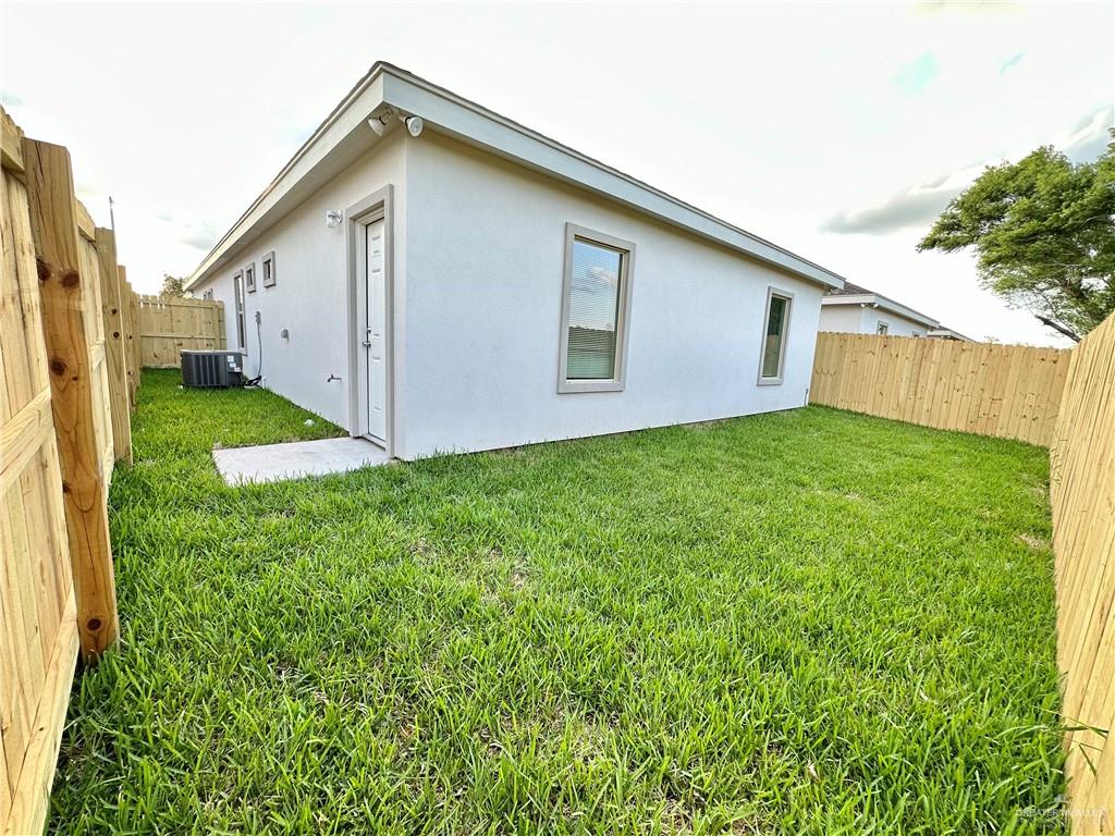 Photo 14 of 1312 Sucre Drive