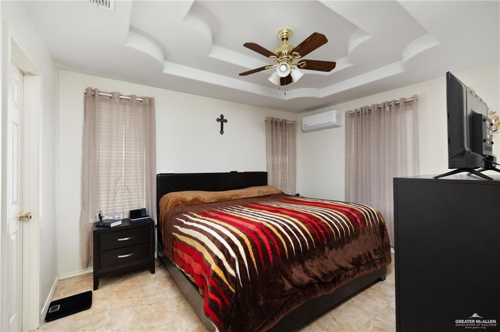 Photo 6 of 116 Margarito Street