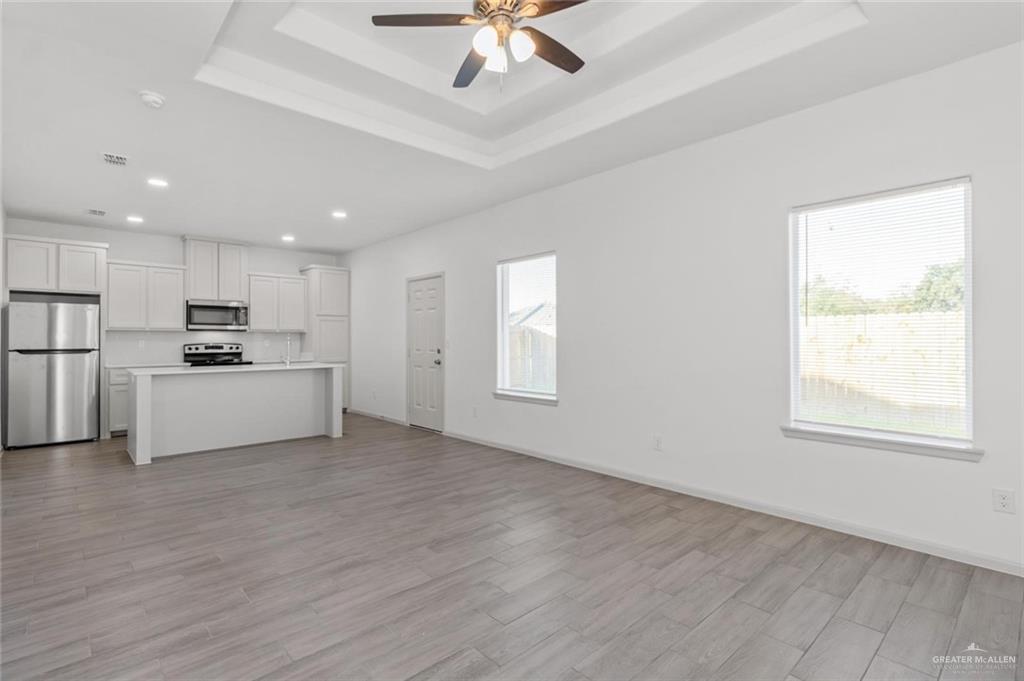 Photo 5 of 1605 Molino Drive
